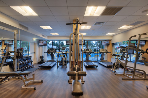 Fully equipped gym at the Lot spa hotel
